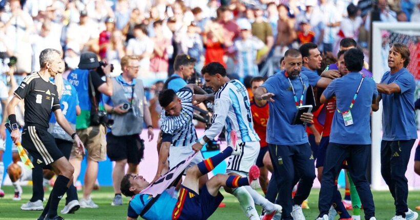 Leandro Paredes en acción con Boca Juniors