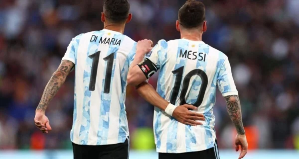 Lionel Messi y Ángel Di María en un evento