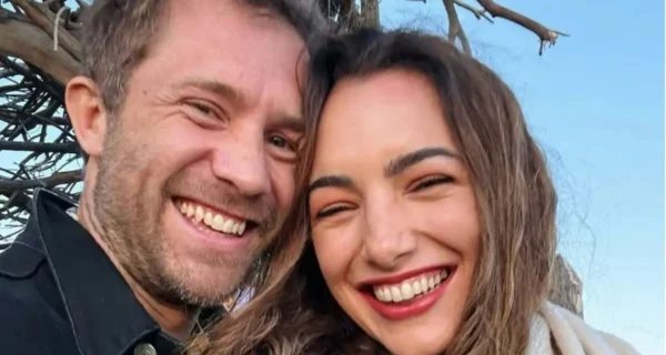 Thelma Fardin y Nico Riera